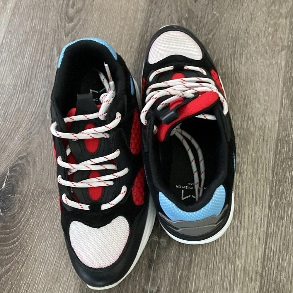 Marc Fisher Sneakers